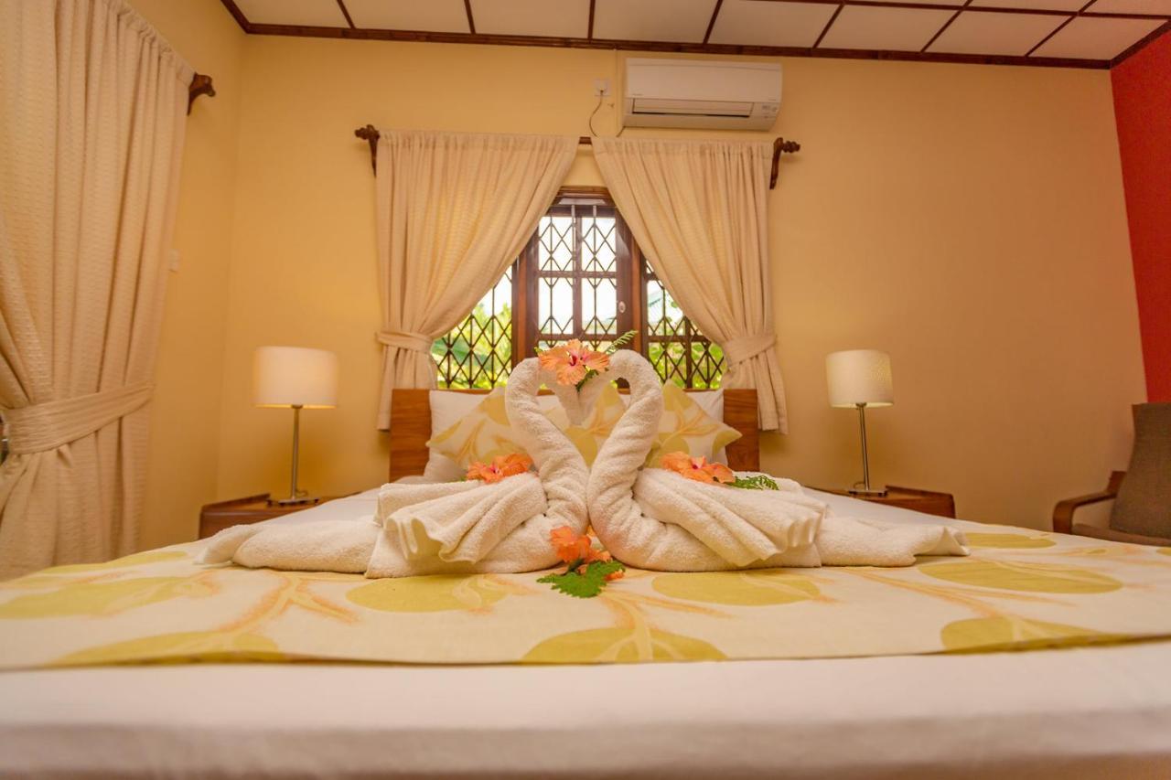 Cote D'Or Chalets Anse Volbert Village Dış mekan fotoğraf